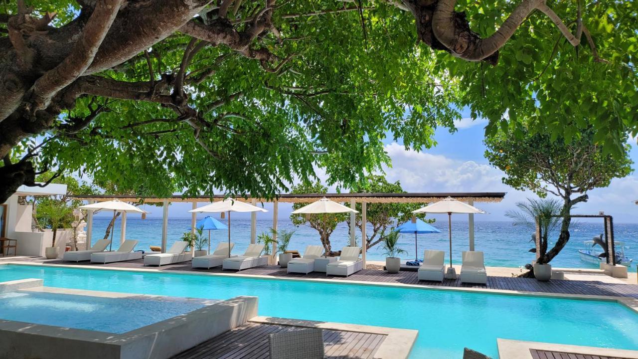 Amp Beach House Toyapakeh Extérieur photo