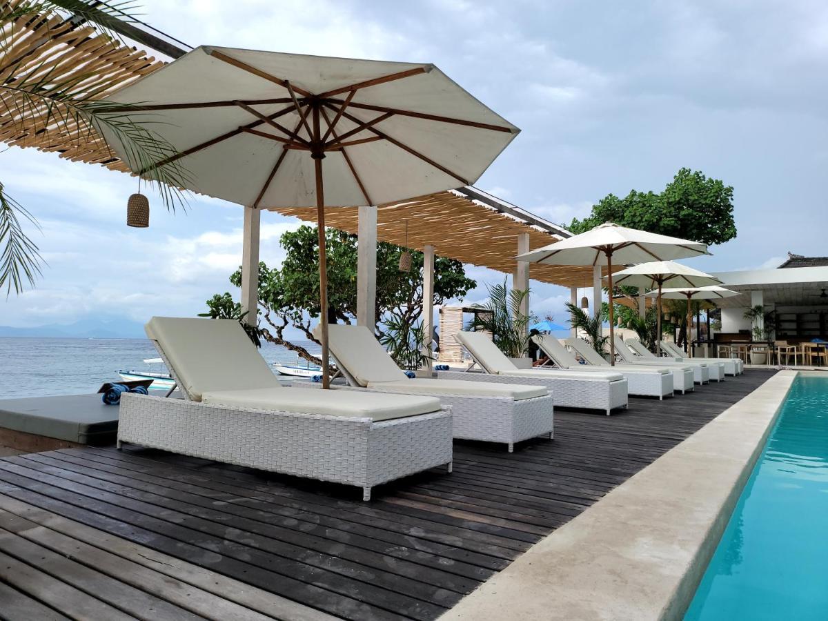 Amp Beach House Toyapakeh Extérieur photo